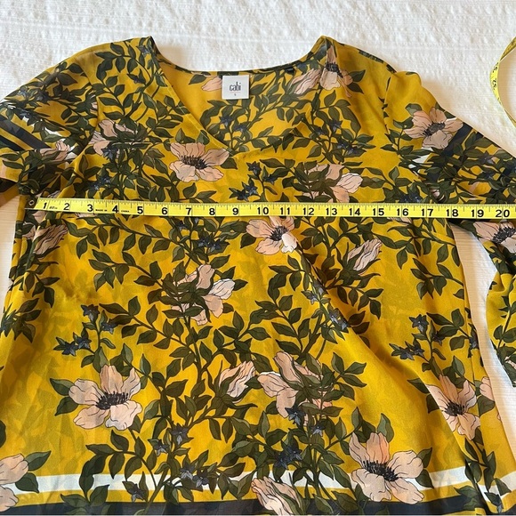 2/$30 CAbi Women's Yellow Golden Mustard Floral Blouse - Picture 5 of 7